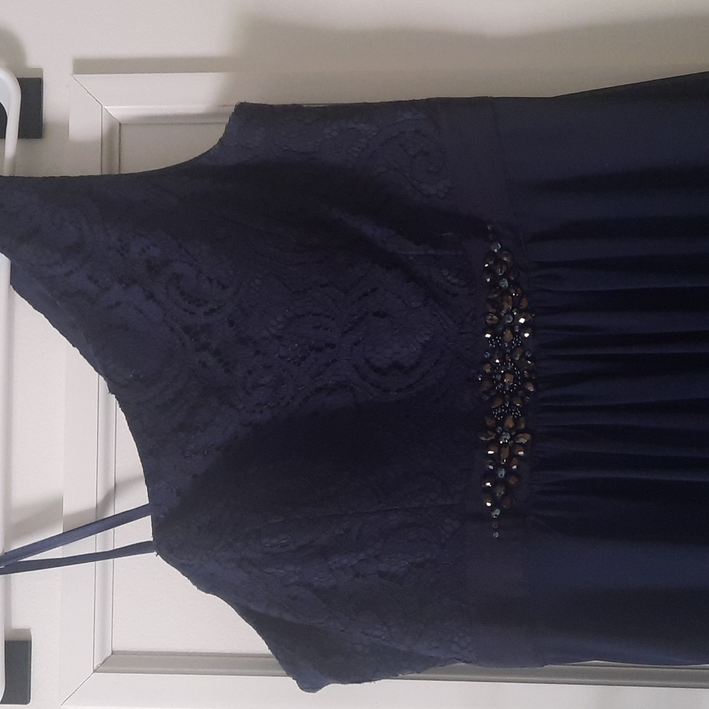 Adrianna Papell Dress - Picture 2 of 5